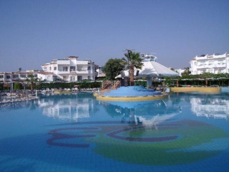 Dreams Beach Resort - Sharm El Sheikh Exteriér fotografie The resort's main pool